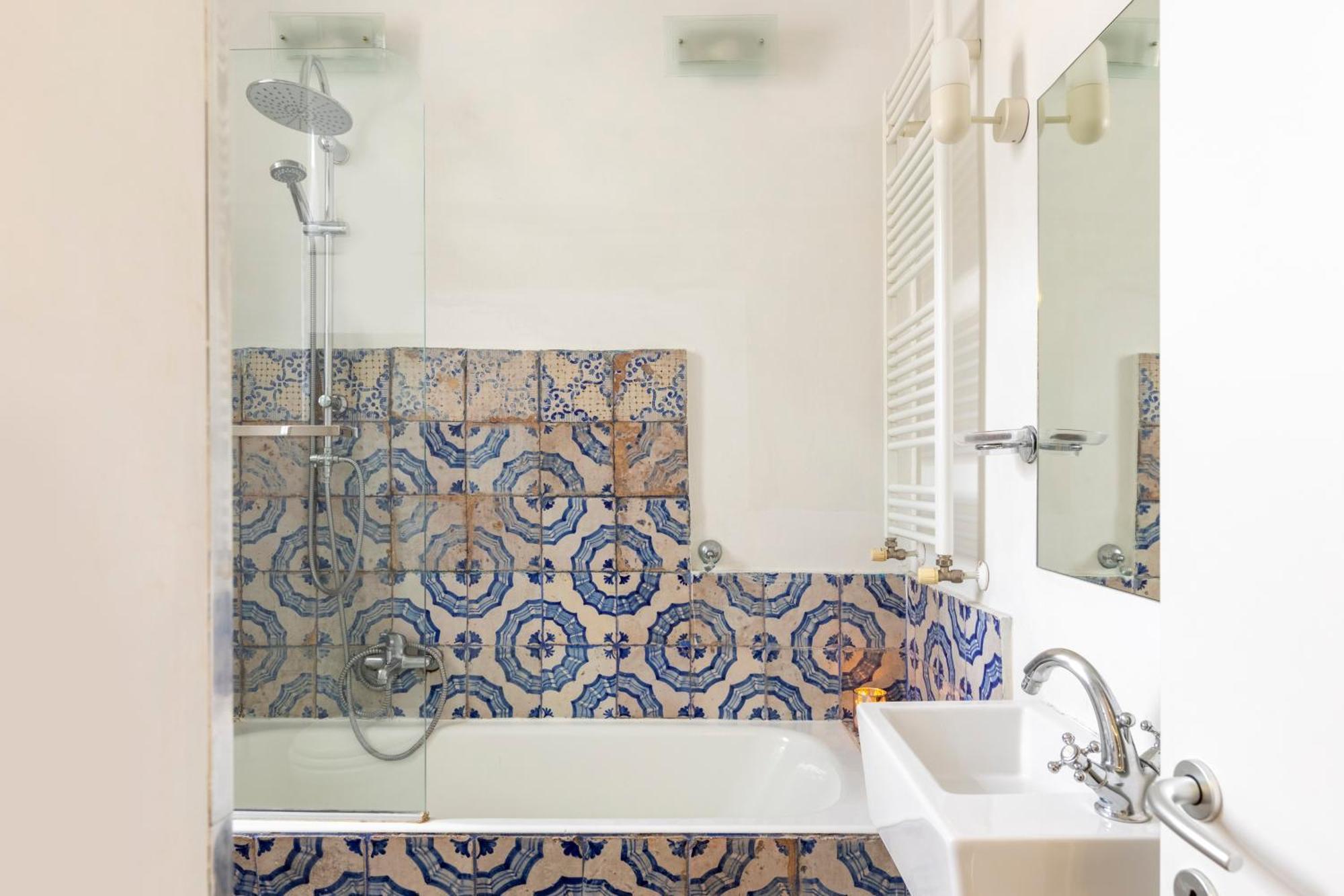 Colosseo Apartment- Heart Of Rione Monti โรม ภายนอก รูปภาพ